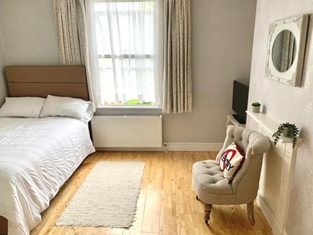 Studio for rent in Shepherd's Bush, Greater London