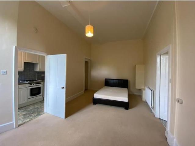 Studio for rent in Little Sandhurst