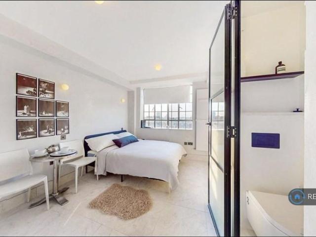 Studio for rent in Royal Borough of Kensington and Chelsea, Greater London