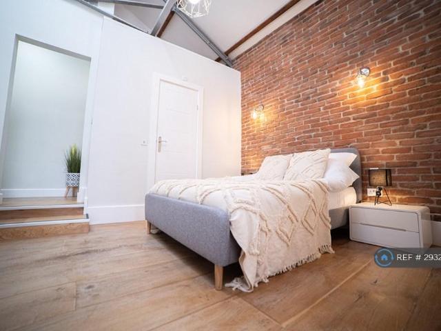 Flat for rent in Spring Park, Luton