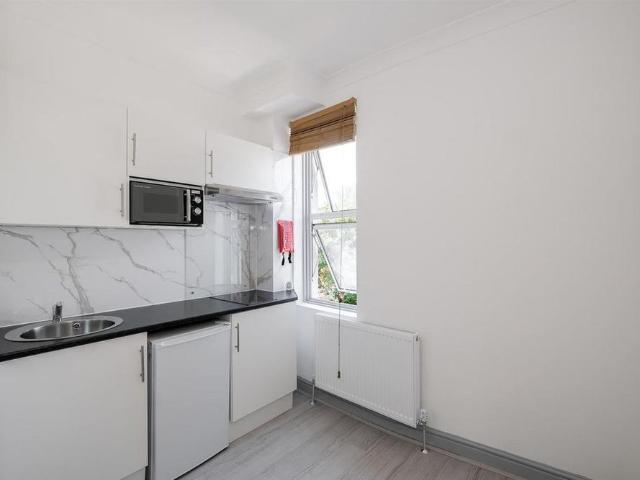 Studio for rent in Walthamstow Village, Greater London