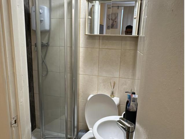 Studio for rent in Earl's Court, Greater London