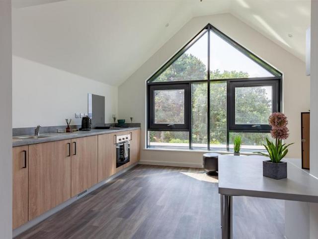 Flat for rent in Watergate, Devon