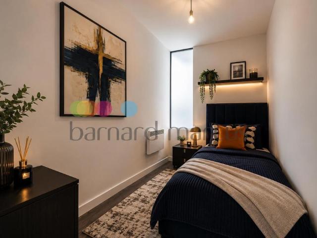 Studio for rent in London Borough of Croydon, Waddon