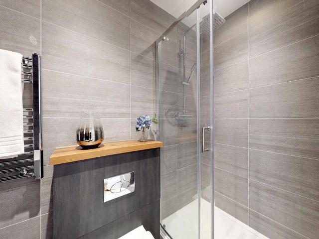 Studio for rent in City Centre, Isle Of Man