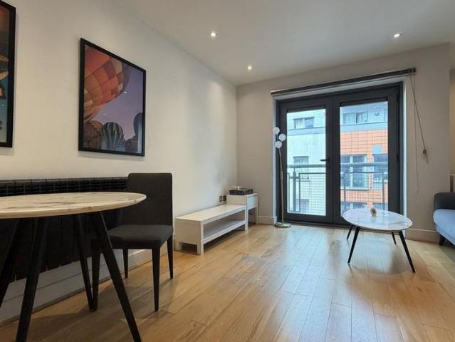Studio for rent in City Centre, Feckenham
