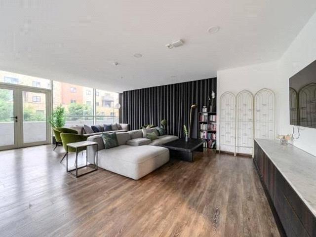 Studio for rent in Easthampstead, Bracknell