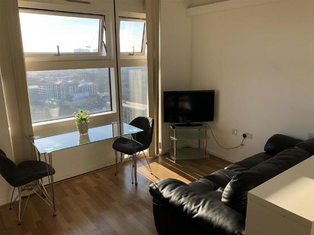 Studio for rent in Park Central, Birmingham