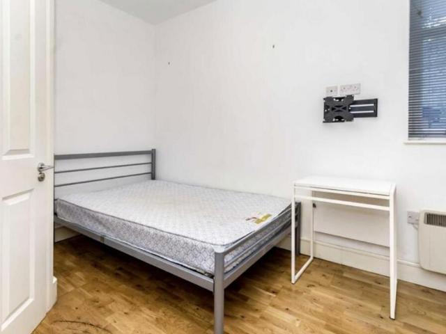 Studio for rent in London Borough of Hammersmith and Fulham, Greater London