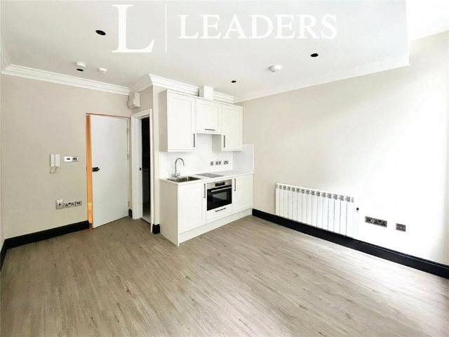Studio for rent in Brunswick, Brighton & Hove