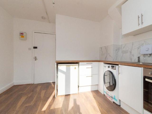 Studio for rent in Kensal Town, Greater London