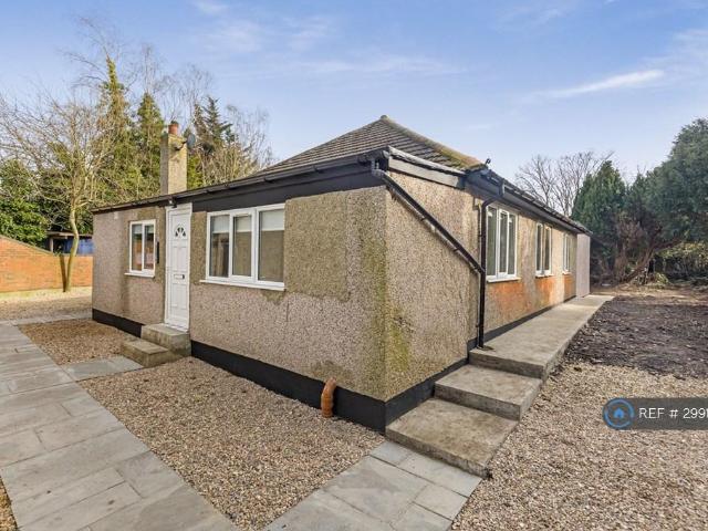 Flat for rent in Beddington, Greater London
