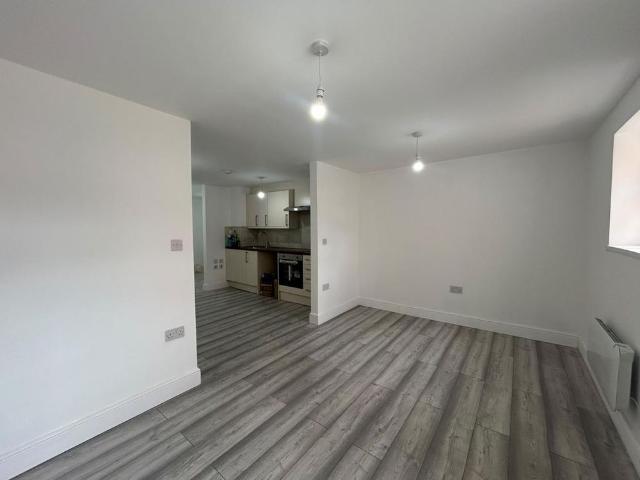 Studio for rent in London Borough of Ealing, Greater London