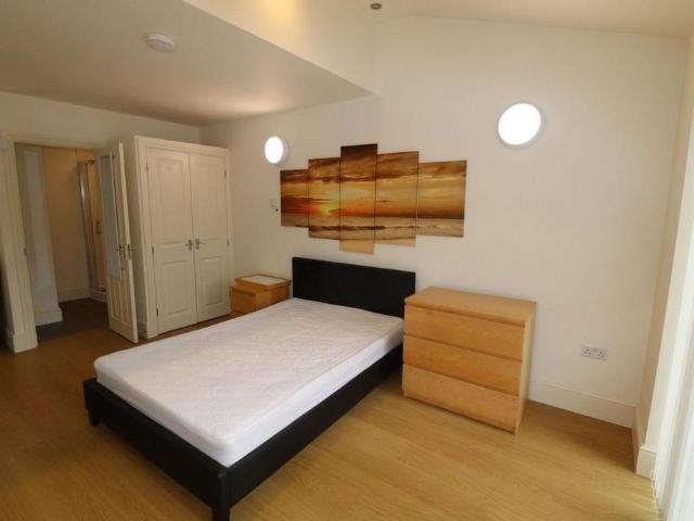 Studio for rent in Northampton, Northamptonshire