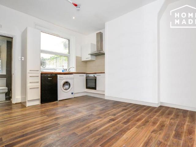 Studio for rent