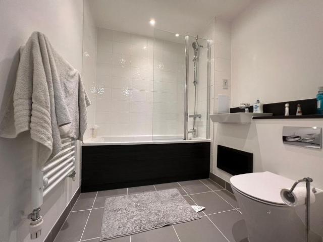 Studio for rent in Cat Hill, Isle Of Man