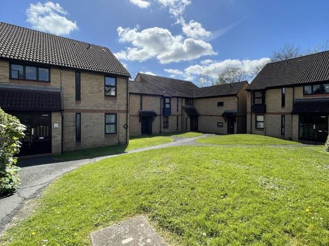 Flat for rent in London Borough of Croydon, South Norwood