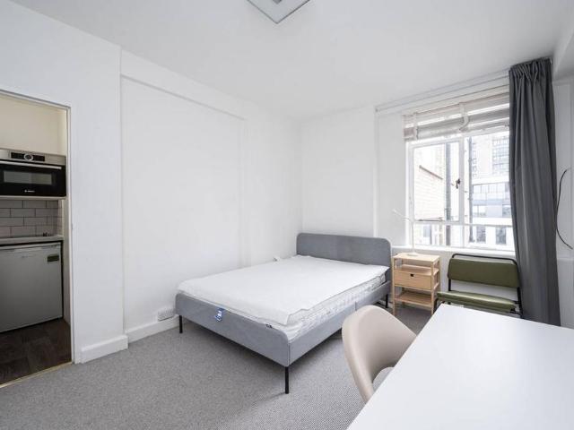 Studio for rent in Clerkenwell, Isle Of Man
