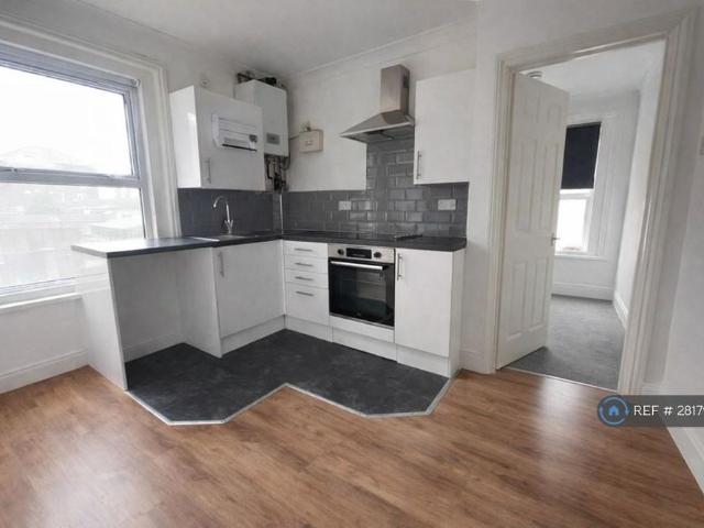 Studio for rent in Bevois Town, Isle Of Man