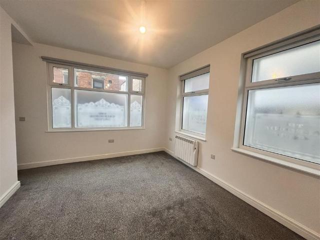 Studio for rent in Hurst, Greenheys
