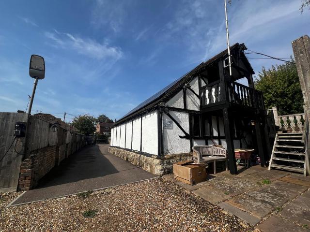 Flat for rent in Sevington, Ashford