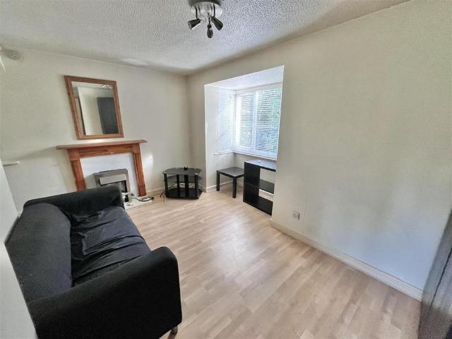 Studio for rent in Colshaw Farm, Wilmslow