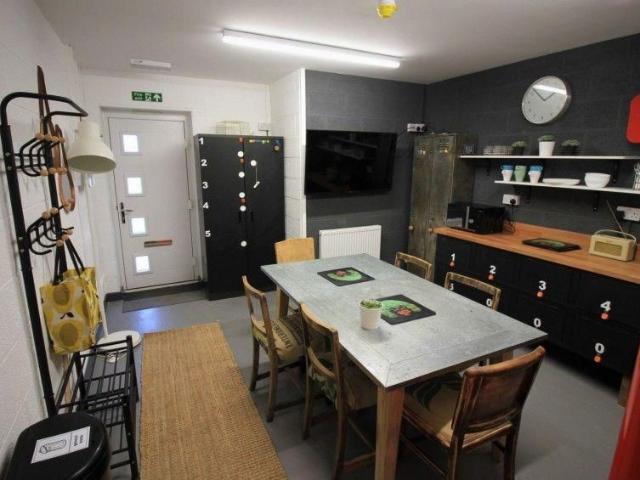 Studio for rent in Hillfields, West Midlands