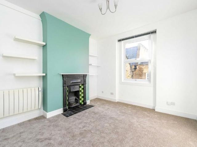 Studio for rent