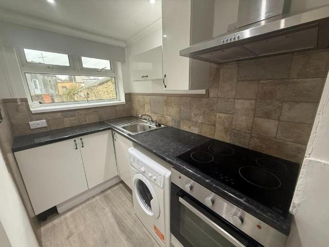 Flat for rent in Mutley, Plymouth