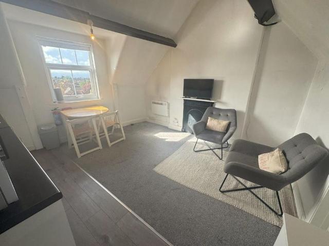 Studio for rent in Stratford-upon-Avon, Alderminster