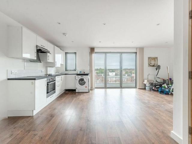 Studio for rent in Lane, Greater London