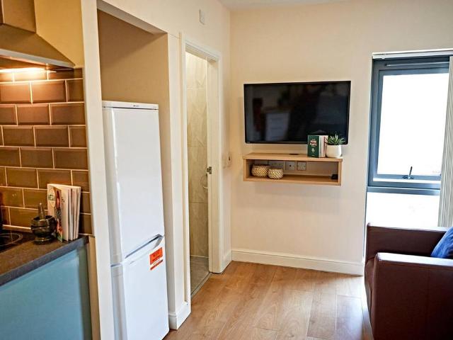 Studio for rent in Lofthouse, West Yorkshire