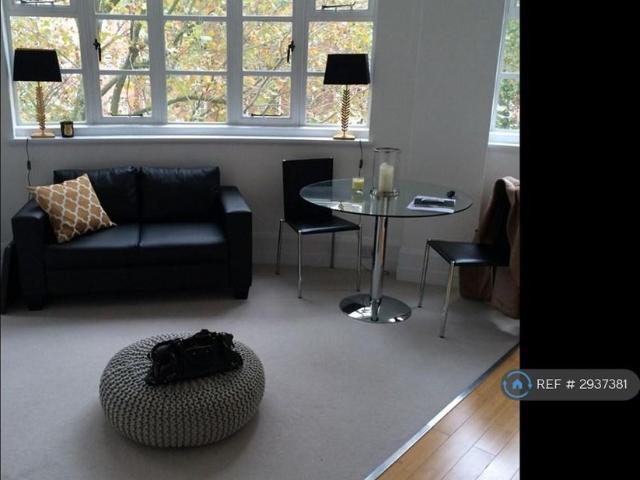 Studio for rent in Chelsea, Greater London