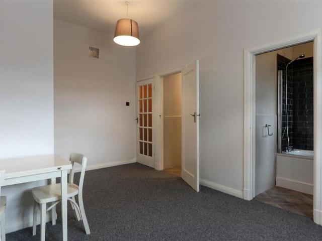 Studio for rent in Castle Quarter, Cardiff