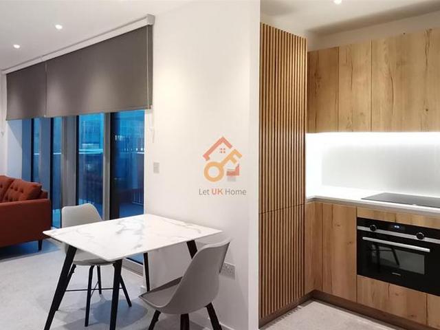 Flat for rent in Whitechapel, Greater London