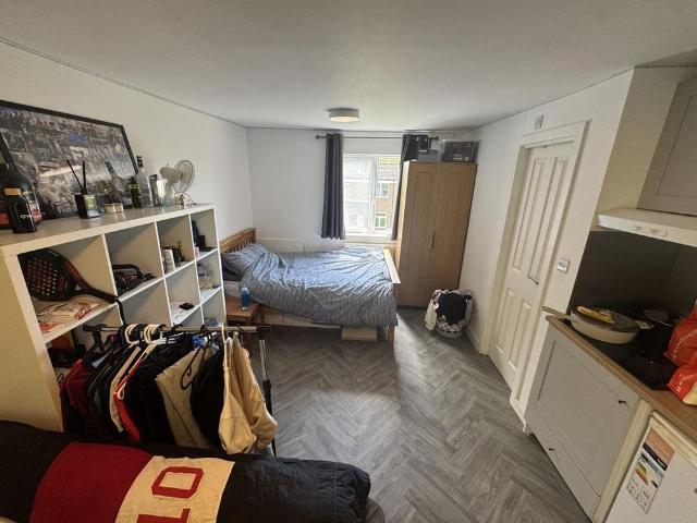Studio for rent in Selly Oak, West Midlands