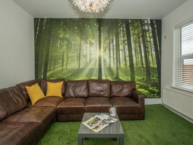 Studio for rent in Spring Park, Luton