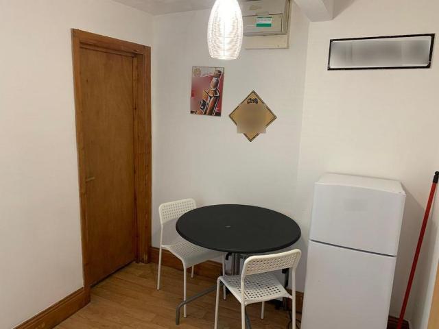 Studio for rent in St Matthew's, Old Wharf