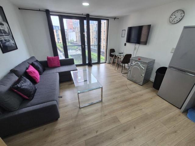 Studio for rent in Perry Barr, West Midlands