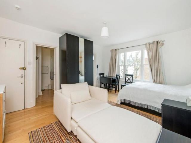 Studio for rent in Petersham, Greater London