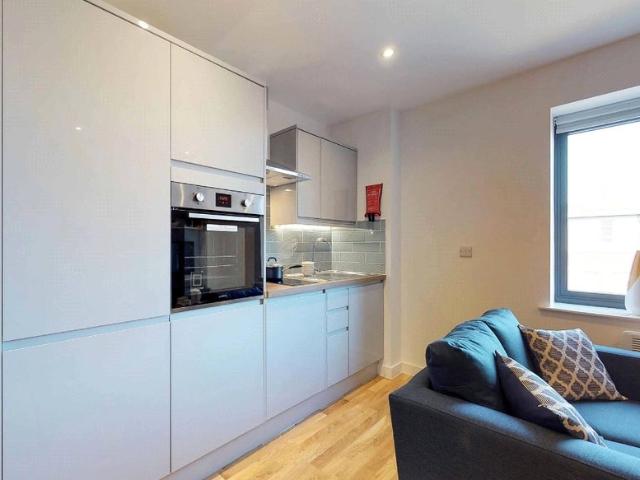 Studio for rent in City Centre, South Yorkshire