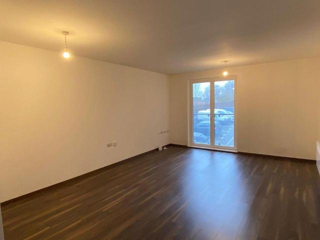 Studio for rent in West Midlands