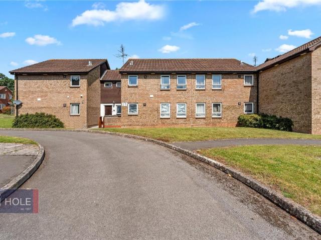 Flat for rent in Cadbury Heath, South Gloucestershire