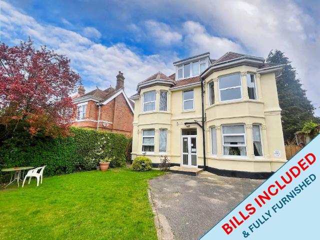 Flat for rent in Charminster, Bournemouth