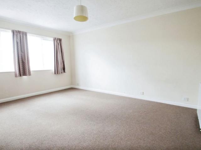 Studio for rent in London, Isle Of Man
