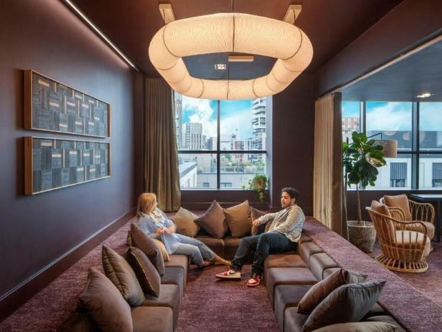 Studio for rent in Battersea, Isle Of Man