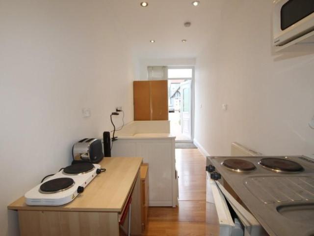 Studio for rent in London Borough of Brent, Greater London