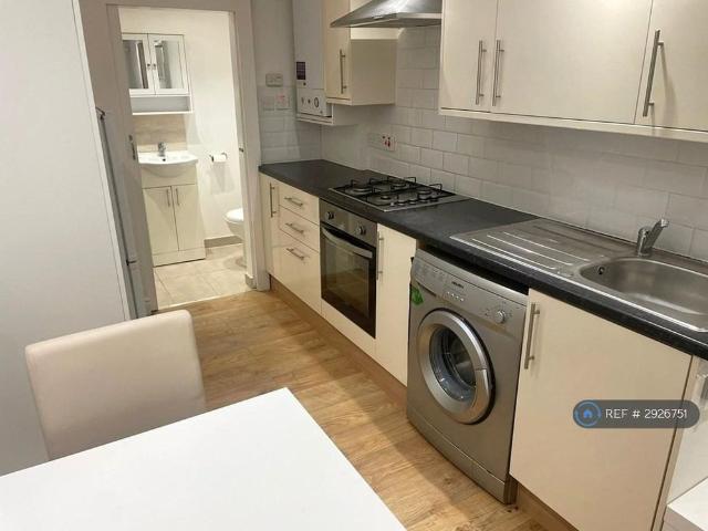 Studio for rent in Greater London
