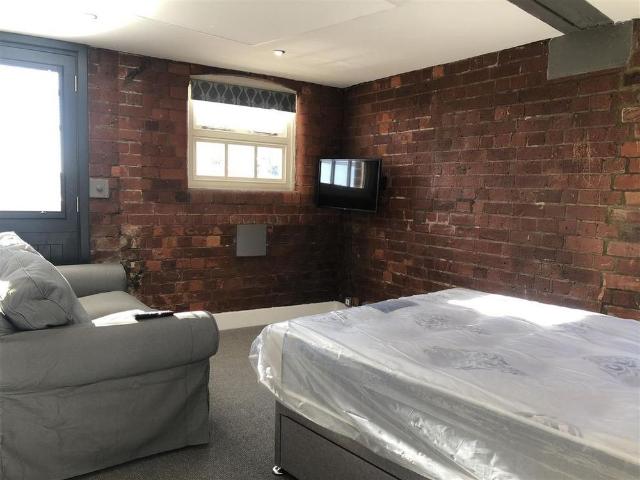Studio for rent in Old Town, Hull