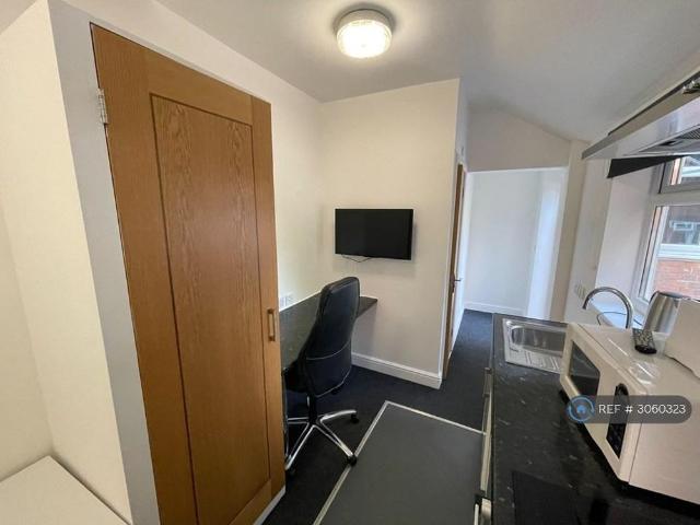 Studio for rent in Loughborough, Charnwood